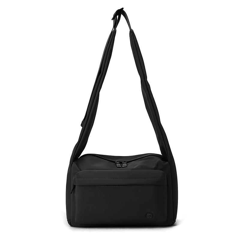 Nylon messenger bag women 2 new commuter versatile mailman bag large capacity niche shoulder bag versatile niche