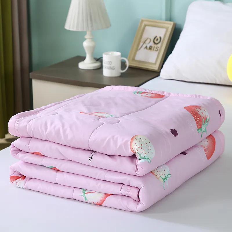 

WTEMPO Summer Printed Cool Quilts Air Conditioner Thin Quilts Machine-washable Double Soft Double-use Single Quilts Student Dormitory Blankets 150*200cm светло-розовый