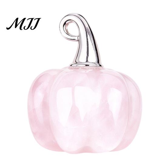 Versatile Seasonal Accents Natural Crystal Pumpkin Pendant, Mini Carved Stone Charm with Window Display Ornaments Metal Hook, Halloween Micro