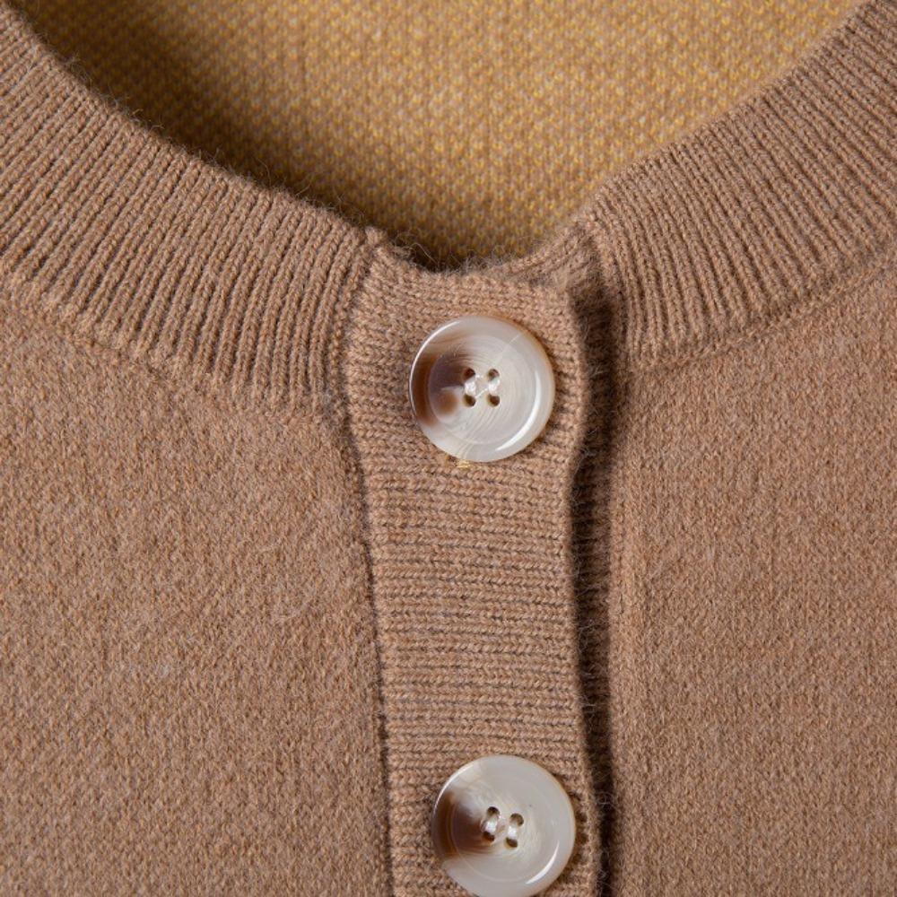 Autumn and Winter Long-sleeved, Round-neck Printed, Fashionable, Comfortable and Warm Long-sleeved Knitted Sweater for Women