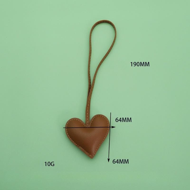 Custom Leather 3D Peach Heart Keychain Bag Pendant Love Hand Rope Personalized Couple Backpack Pendant Gift