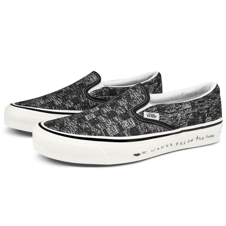 Slip-On Raised By Wolves x Slip-On Og Classic Vans Lx 'TV Static' VN0A45JK00T