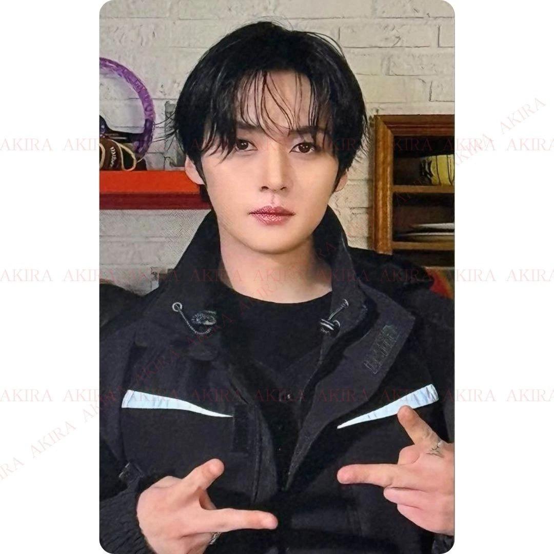 STRAY KIDS IZSTĀDE Mēs STAY kopā