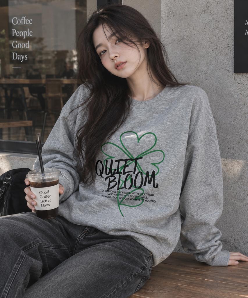 DOTON Lucky Moment Sweatshirt (Ivory)