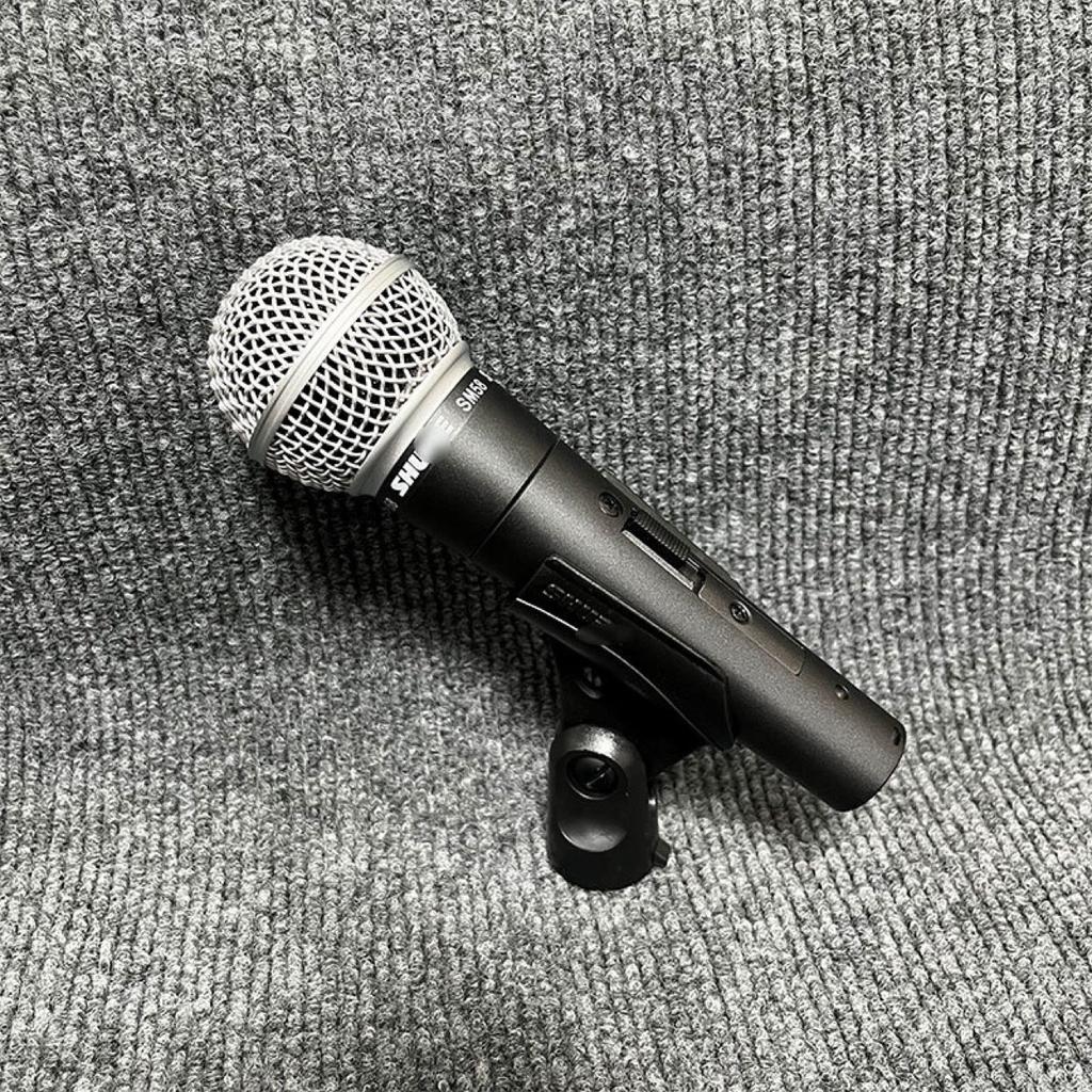 Microfono Dinamico Vocale Cablato Shure SM58S con Interruttore On/Off