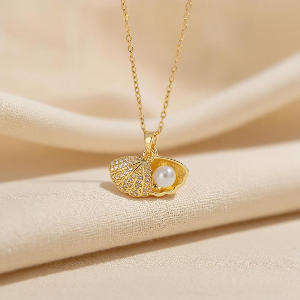 Elegant Light Luxury Zircon Necklace for Women - Gold-Plated, Simple Clavicle Chain