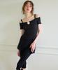 SALON DE YOHN Corsage Point Strap Off Shoulder T_ Black