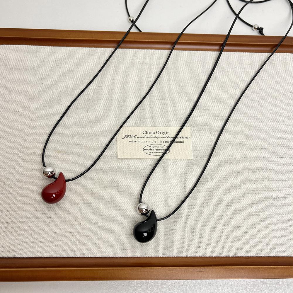 LATS Korean Simple Red Drop Pendant Necklace for Women Exquisite Sweater Chain Jewelry Accessories