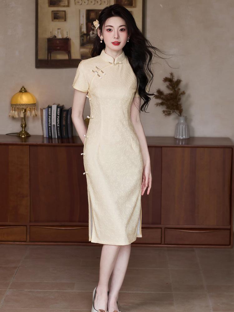 Bei Zhi Yun Yellow Retro Short-Sleeved Qipao - 2025 Spring/Summer Collection