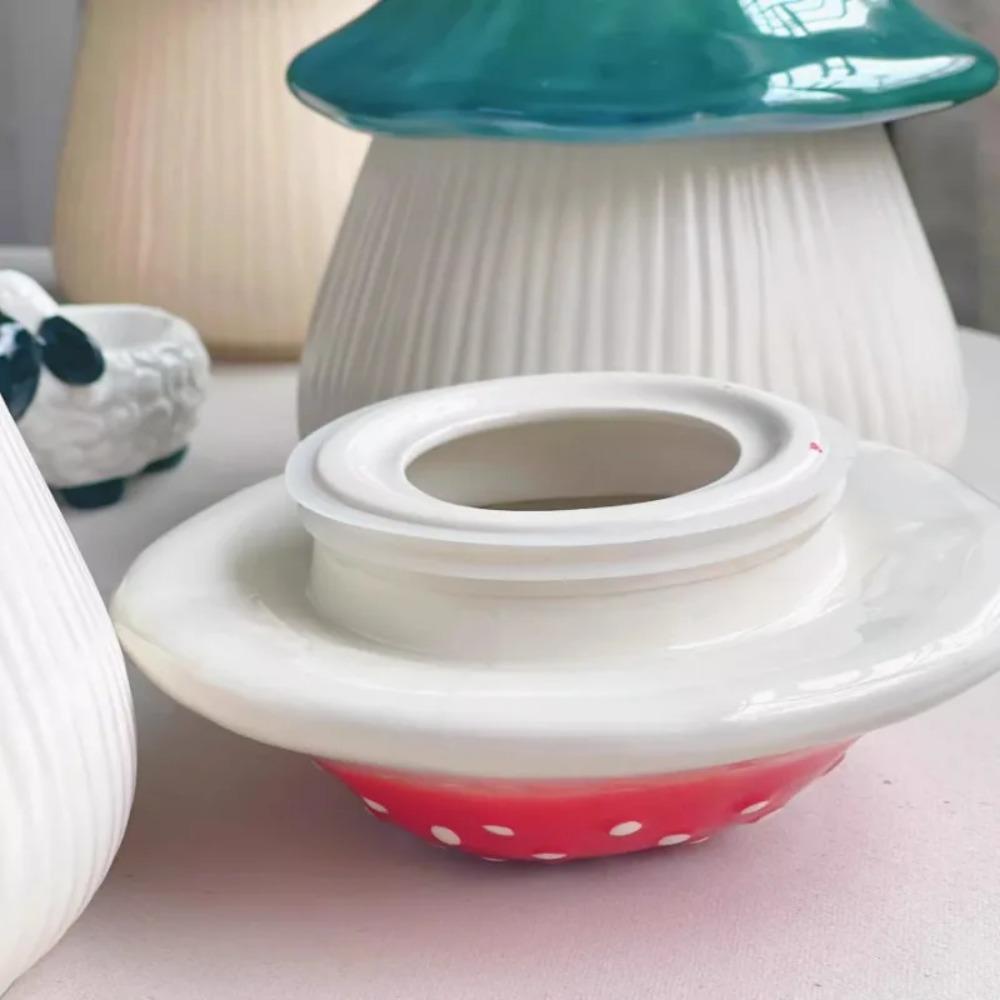 Simulation of Mushroom Ceramic Storage Tank Crafts Ornaments Cartoon Mushroom Sundries Storage Tank Container Home Decoration