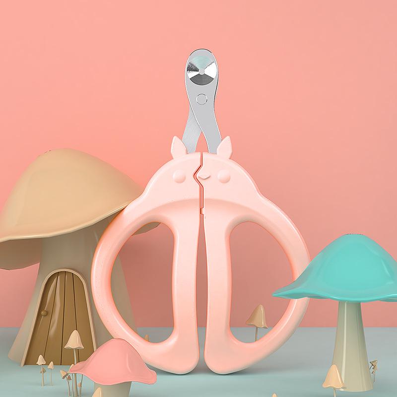 Chinchilla & Cat Nail Clippers: Anti-Bleed, Round Hole, Small Blind Clippers