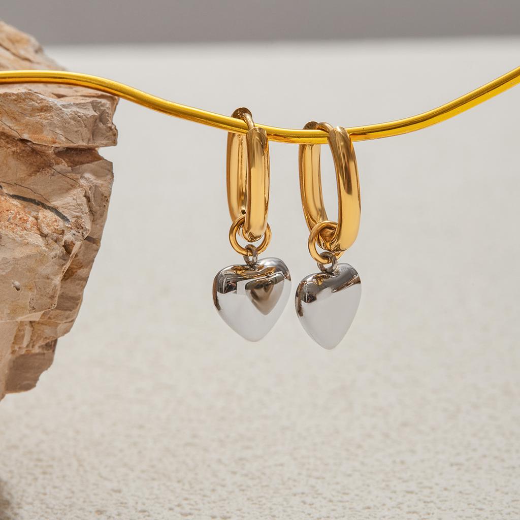 Youthway Minimalist Gold Mixed Solid Color Stainless Steel Heart Dangle Earrings Studs Street Fashion Everyday Wear Jewel