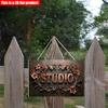 2D Flat 30*20cm "STUDIO" Vintage Style Wooden Decorative Sign, Exquisite Flower Patterns Wooden Wall Hanging Plaque, Suitable Film Studio, Recording
