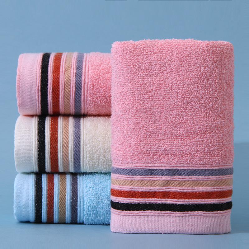 Plaid Cotton-Polyester Hand Towel - Soft, Absorbent, Ideal for Home & Hotel Use