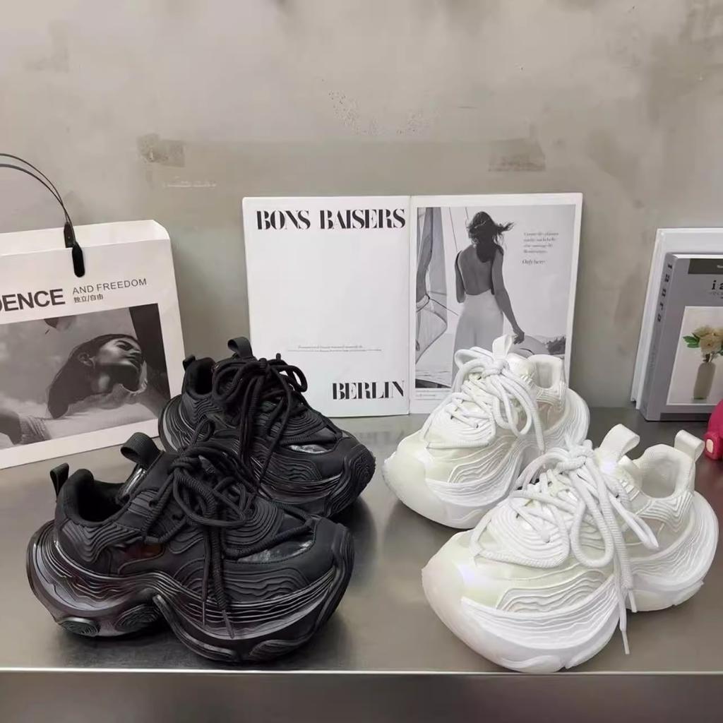 Fashion Casual Shoes Spring 2025 New Niche Platform Korean Version Retro Women's Shoes Trendy Shoes Korean Version Versatile