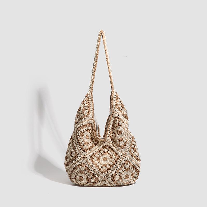 

Large capacity bag women s new trendy fashion beach vacation shoulder bag woven straw bucket bag