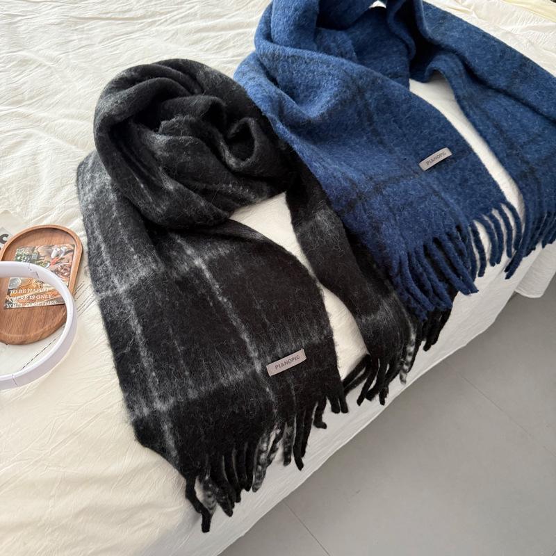 Women's Thickened Scarf: Soft Merino Wool Blend, Minimal Shedding, High Quality Winter Cold Protection