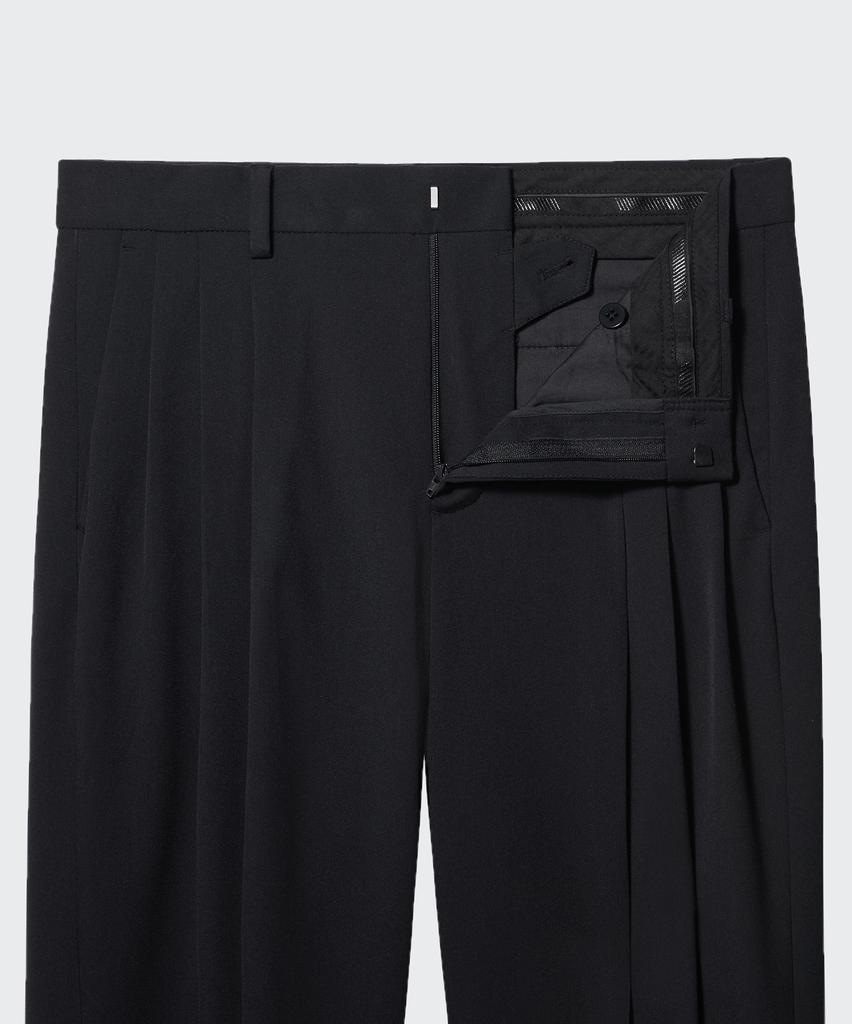 MUSINSA STANDARD Three-Puck Semi-Balloon Slacks [Black]