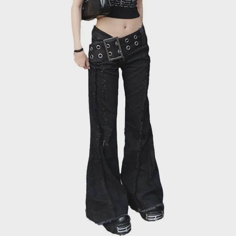 "Personalized Low-Waist Metal Belt Flared Jeans with Wool Stitching"