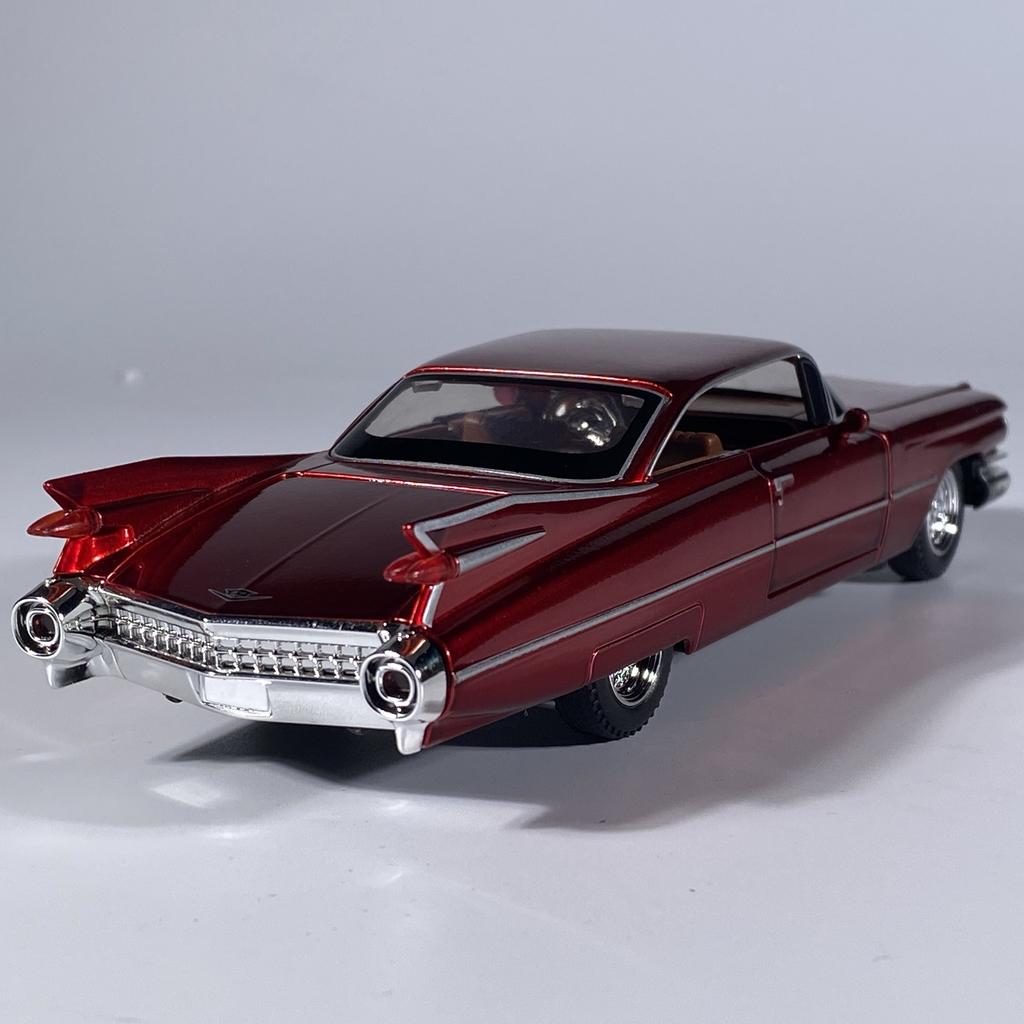 1:32 Cadillac Eldorado Biarritz Classic Retro Car Alloy Metal Diecast Model Car Classic High Simulation Home Decorations Present
