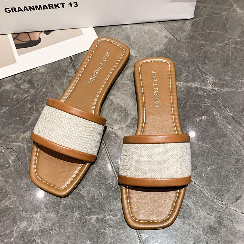 

Girl flat bottom one-word drag summer 2025 new fashion out fashionable retro trendy temperament versatile slippers women 40 коричневый