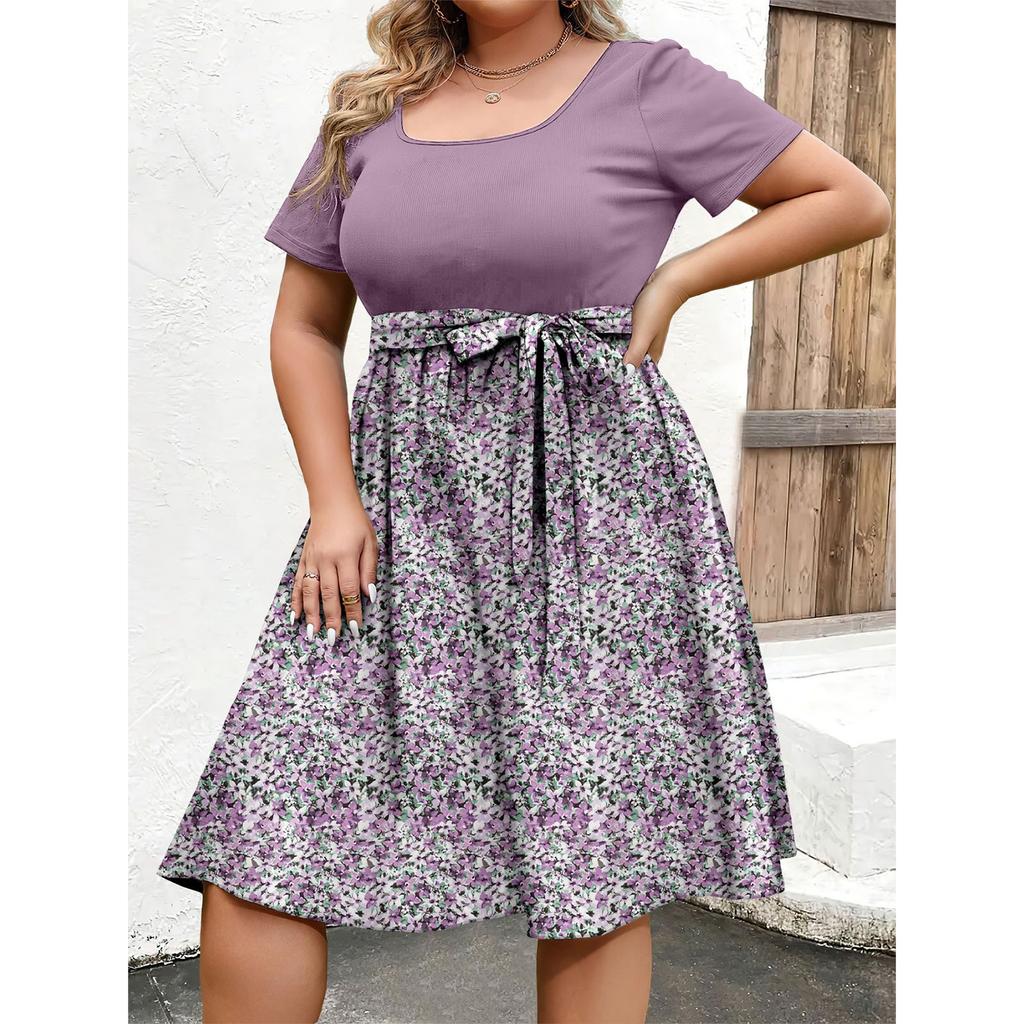 Women's Fashionable And Trendy Round Neck Short Sleeved Waist Print Dress In Plus Size