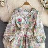 Dámské Potisk výšivka Květinové vyhloubené elegantní plážové šaty Boho s výstřihem do V a nabíraným rukávem Mini krátké sváteční šaty k moři