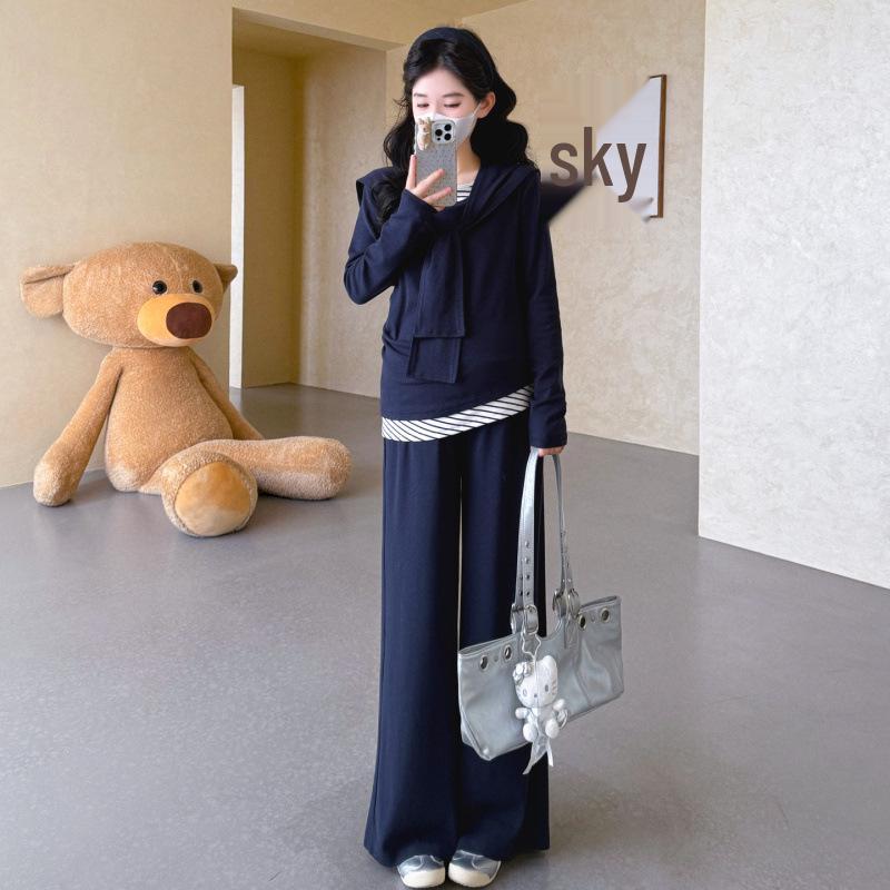 

Spring Maternity Two-Piece Set: Faux Layered Top + Wide-Leg Pants M