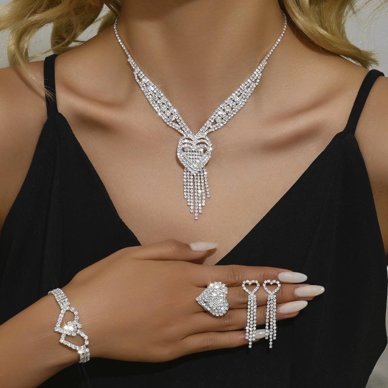 

Meier Bridal jewelry accessories sparkling full diamond three-layer heart tassel necklace/earring set