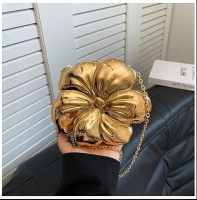 Luxury Acrylic Evening Case Bag for Women Fashionable Flower Shaped Elegant Handbags Beads Chain Shoulder Cross Body Party Prom