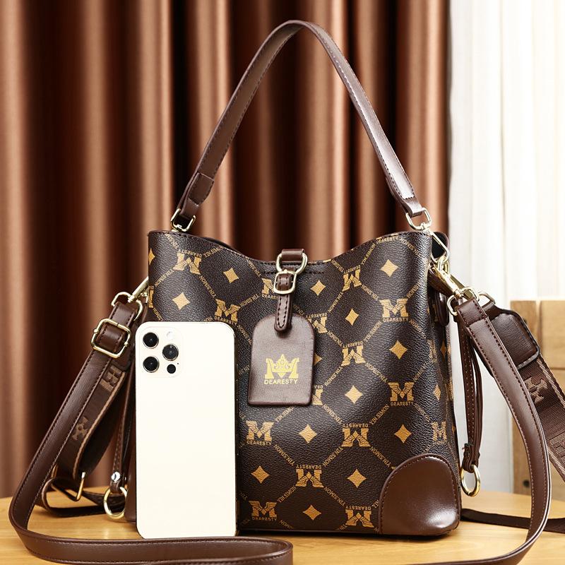 Bag Women's Bag 2025 New Fashionable Large-capacity Portable Shoulder Messenger Bag High-end Women's Bag Bucket Bag