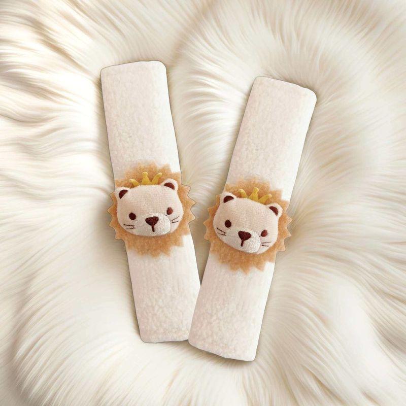 Cute Lion Car Seatbelt Shoulder Pads, Children s Stroller Seatbelt Shoulder Pads Accessories Lambswool Lion Shoulder Pads (2-Pack)