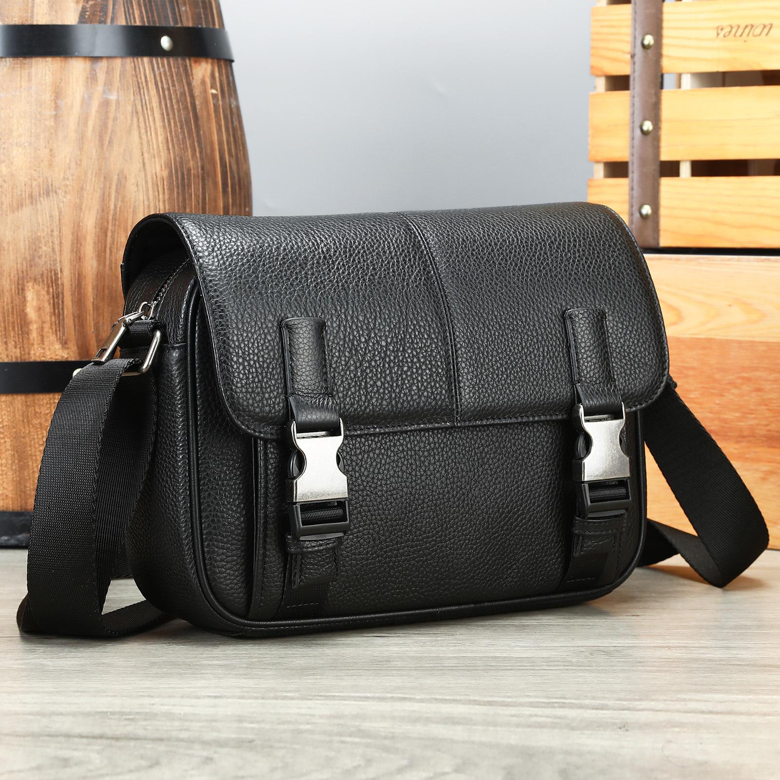 

Мужская кожаная сумка через плечо, винтажная, повседневная, через плечо, сумка-мессенджер из коровьей кожи One Size чёрный
