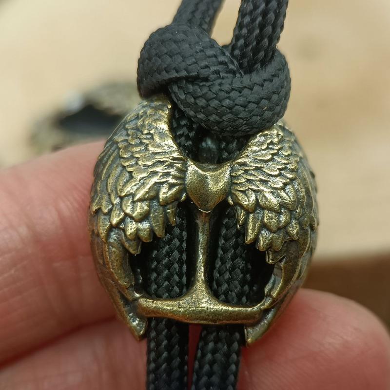 1pcs Vintage Brass 4mm Hole Wings Guardian Beauty Keychain Pendant Backpack Pendant Vintage Brass Crafts Classic Brass Vintage Brass Crafts Miniature