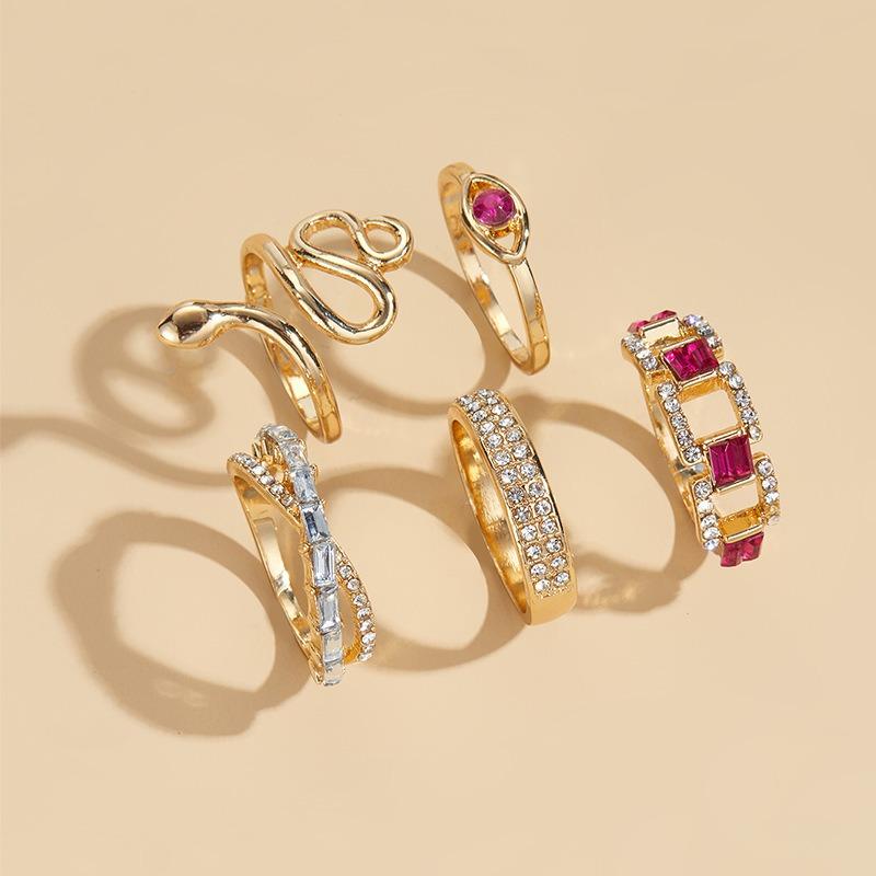 Alloy ring, niche high-end jewelry, diamond-encrusted snake ring set, stacked women's accessories
