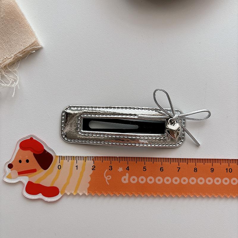 1 Stück Silber Leder BB Clip Schleife Pony Seitenclip Haarspangen Kinder Haarnadeln Kinder Kopfschmuck Haarspangen Mädchen Haaraccessoires