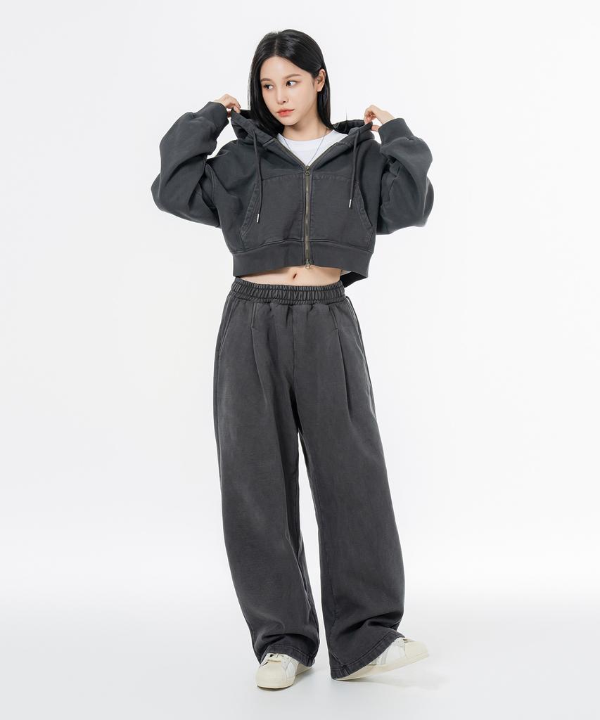 MOZMOZ Terry Brushed Pigment Wide One-Pleat String Training Pants Charcoal