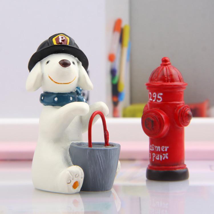 Resin Cartoon Dog Fire Hydrant Garden Statue With Creative Design For Gift And Business Promotions