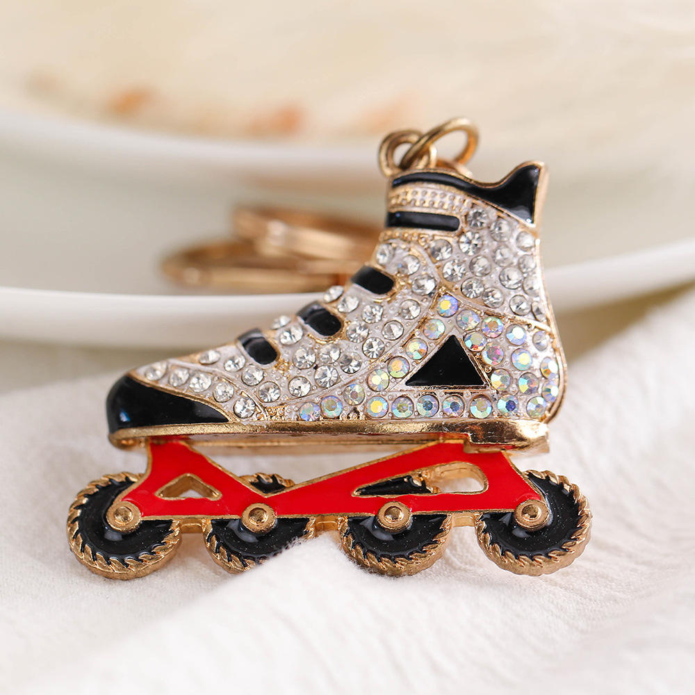 European American Diamond-Encrusted Skates Small Commodity Car Pendant for Metal Keychains Small Gift