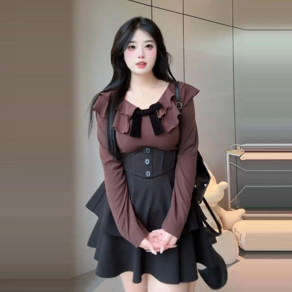 Set Top a Manica Lunga e Gonna a Vita Corsetto per Ragazza Americana Piccante Taglie Forti