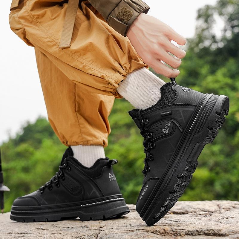 Fleece thickened cold-proof and warm large cotton shoes outdoor tourism mountaineering leisure tide shoes skateboard shoes