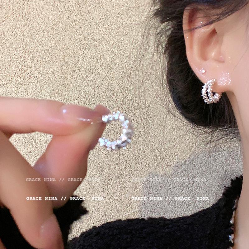 2025 Trendy 925 Silver Hoop Earrings: High-End European & American Style for Women