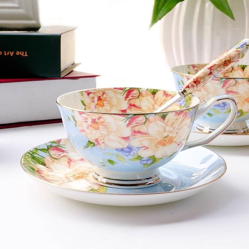 

European Style Bone china Coffee Cup Dish Sets 200ml Flower Pattern Mugs with Handle Scoop Aesthetic Afternoon Tea Dessert Dish 200 ml