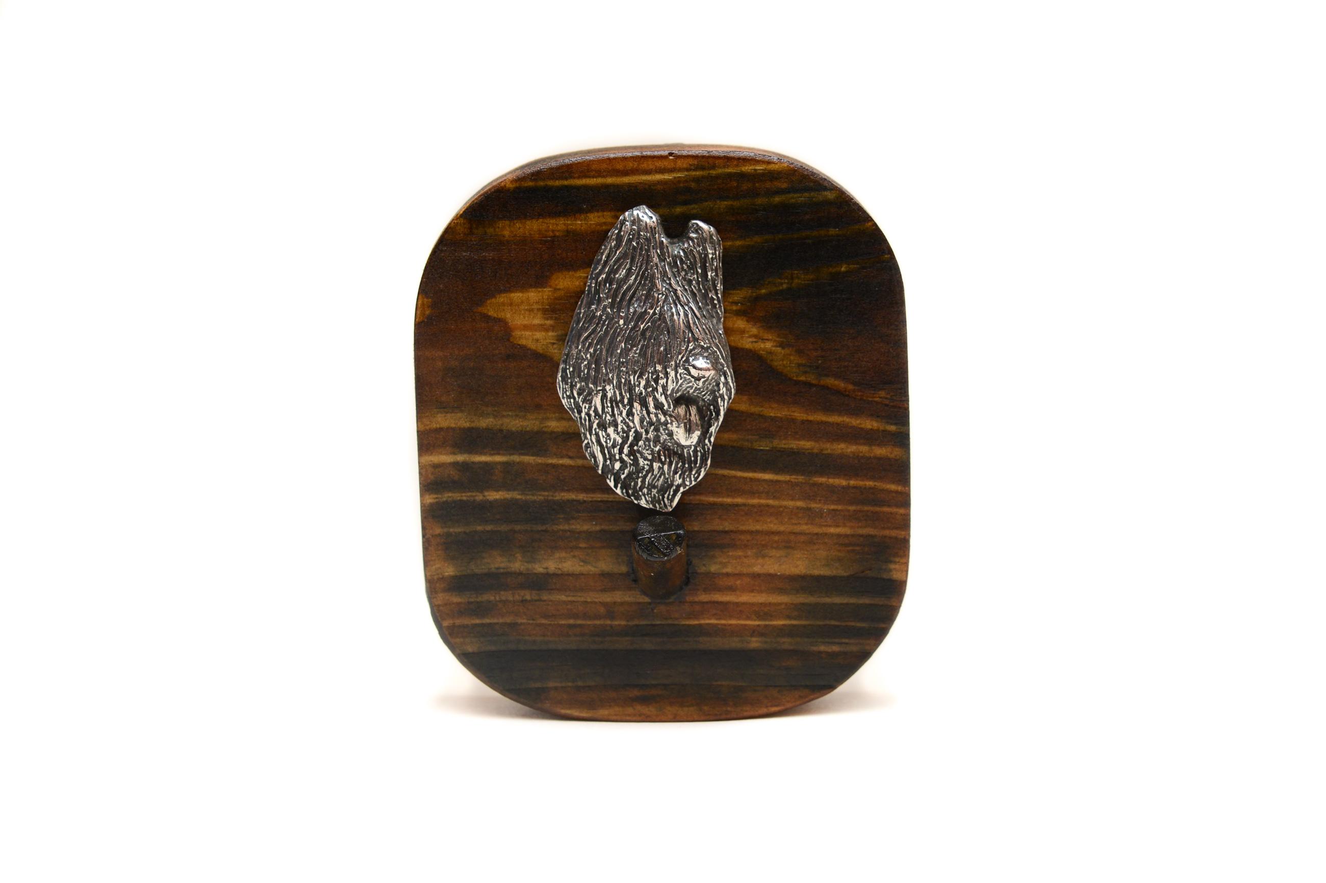 

Briard, Berger de Brie I - leash hanger, medal hanger with dog, key hook from Art-Dog brand коричневий