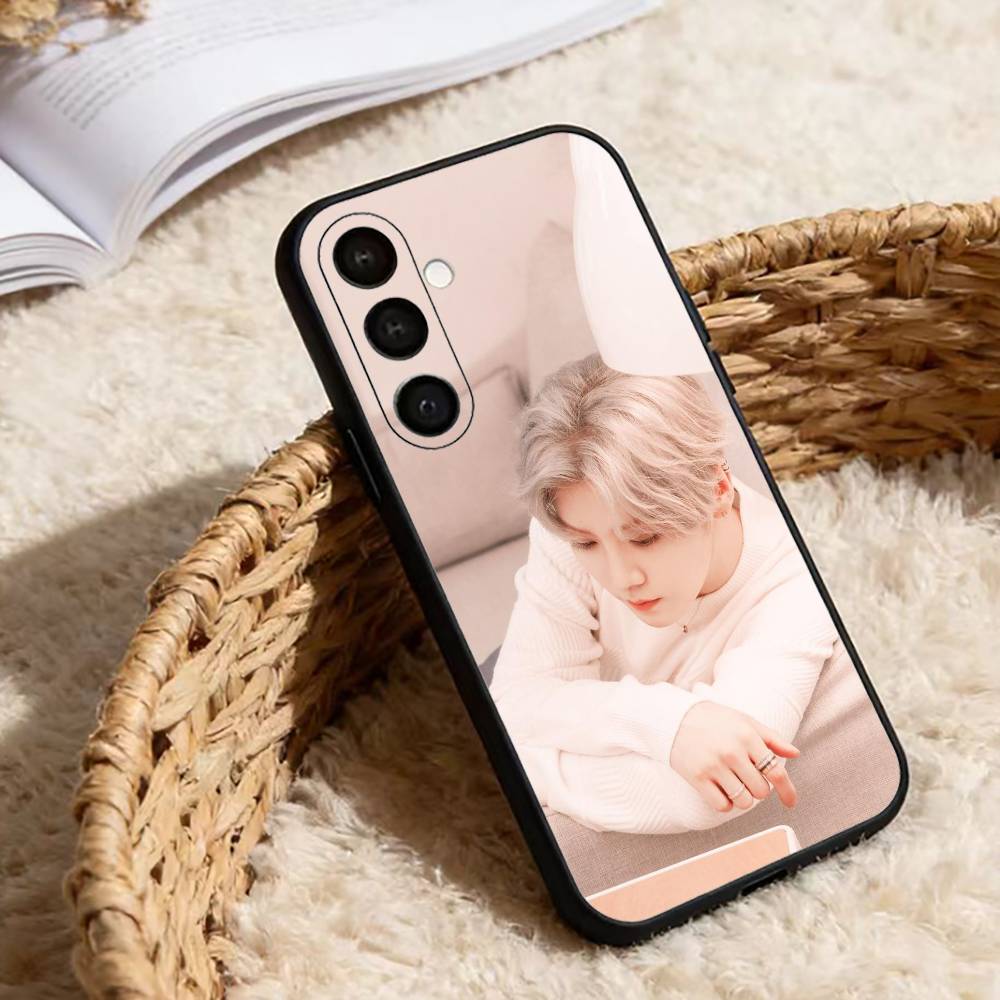 

Lu Han Phone Case For Samsung Galaxy A20,21s,22,31,32,52,53,72,73,80,91 Soft Black Shell Samsung a22 5g