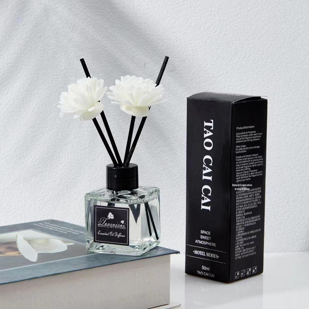 Gardenia Scent Aroma Diffuser for Bedroom, Living Room & Bathroom - Long-Lasting Odor Removal & Deodorizing Air Freshener