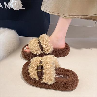 Internet celebrity senior gevoel pluizige pantoffels dames dragen 2025 nieuw herfst en winter dikke zool verhogend lam pluche katoenen pantoffels
