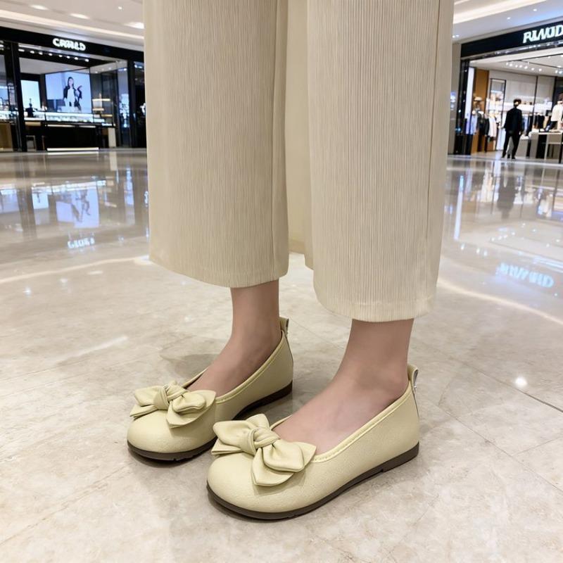 New Versatile Women's Shoes with A Shallow Opening, Gentle Leather Shoes and Soft Soles, Like Bean Shoes