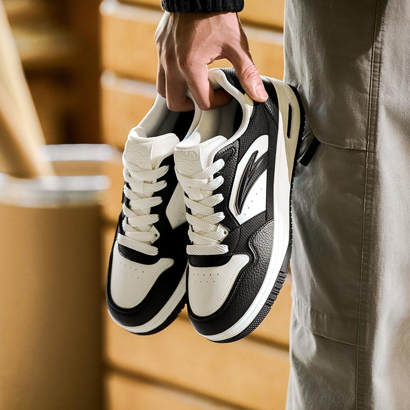 Men's Sneakers ANTA First Year Skate Shoes Men's Low-top Ivory White/Basic Black