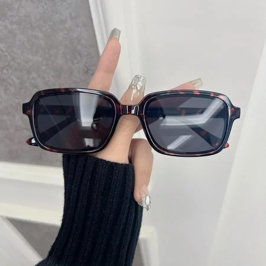 Fashion Women Sunglasses Men Square Vintage Big Frame Sun Glasses Stylish Mirror Black Retro Oculos